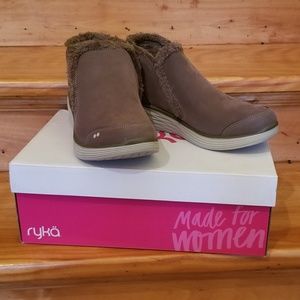 Ryan's Namaste booties